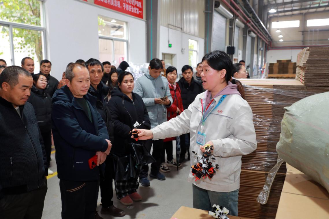 家乡就业新机遇！永福县送工入企，你的梦想工作就在这里  第2张