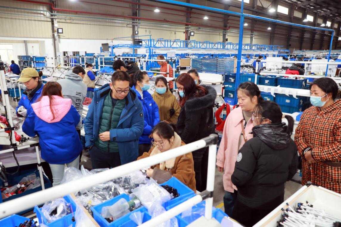 家乡就业新机遇！永福县送工入企，你的梦想工作就在这里  第3张