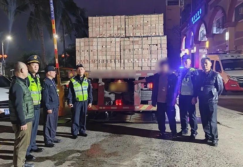 无证驾驶还炫耀？琼海女子被罚款1500元，扣留机动车  第4张