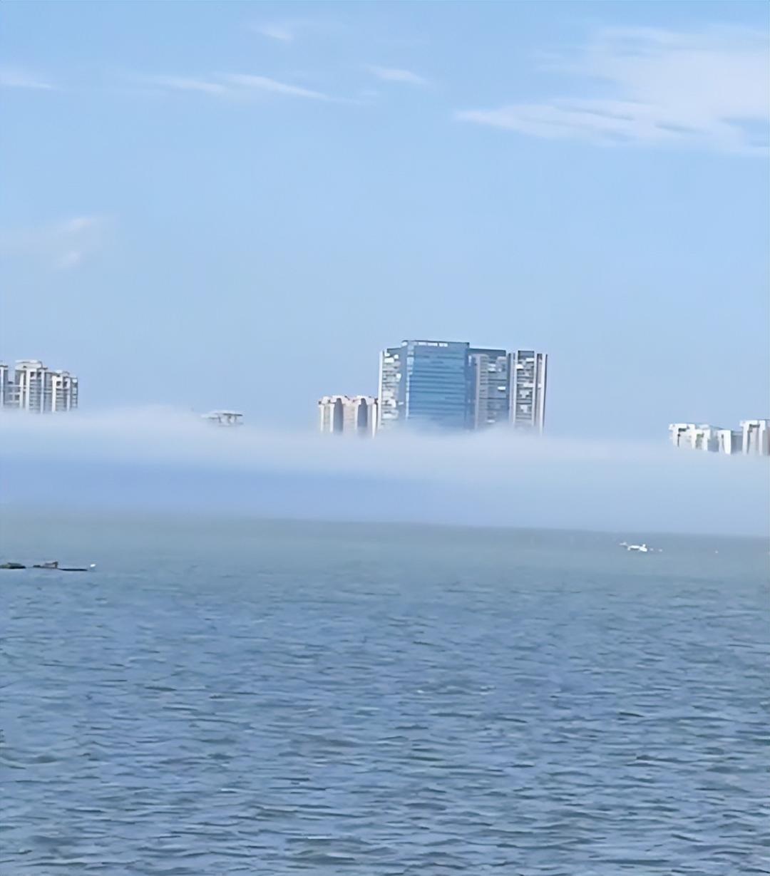 汕头海面惊现海市蜃楼？真相竟是平流雾！你被迷惑了吗？  第3张