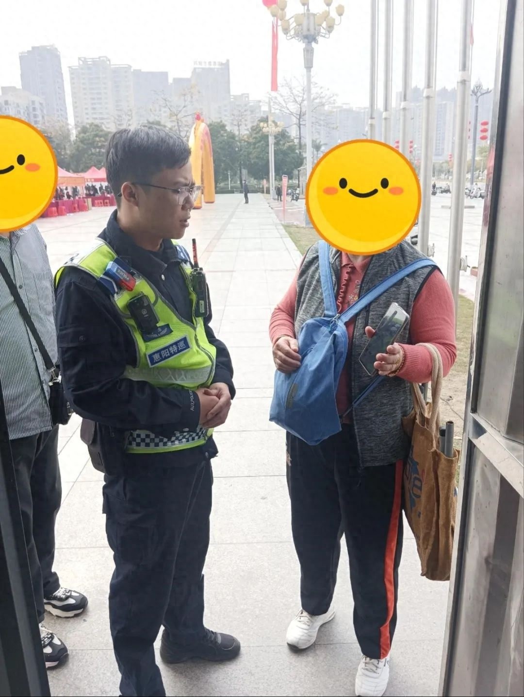惠阳公安：巡逻途中拾手机、救助老人，这些暖心举动你见过吗？