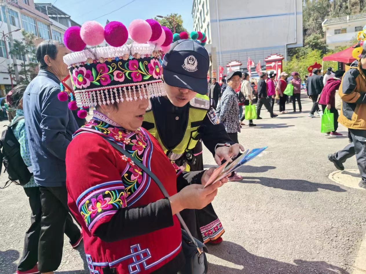 法治宣传走进美食节，你能错过这场零距离的法律盛宴吗？  第2张