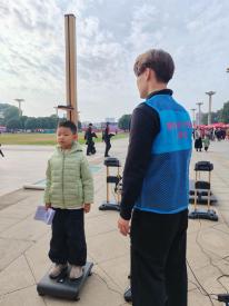 2025年鹰潭市3·5学雷锋全民健身活动，你参与了吗？科学健身指导、国民体质监测等你来体验  第2张