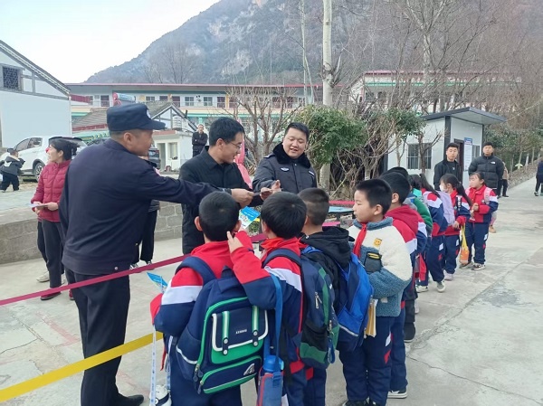 秦岭腹地的云屏司法所：如何书写枫桥经验答卷？  第2张