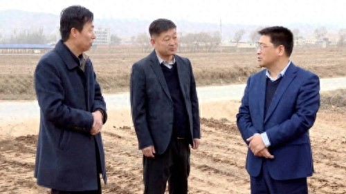 区委书记贾文举深入香泉镇调研督导，这些重点项目进展如何？