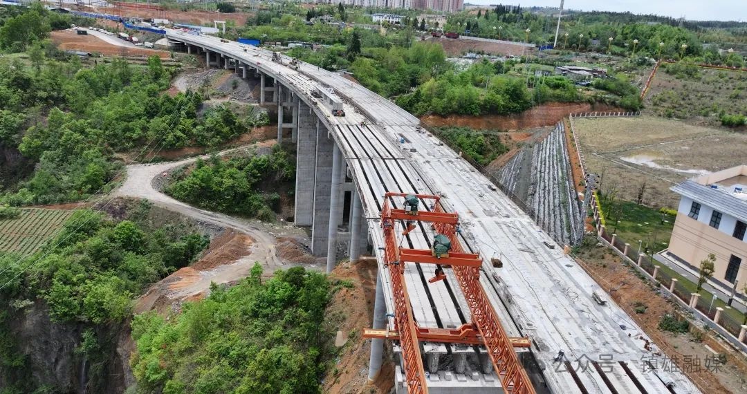 镇果公路全线恢复施工！7个月集中攻坚能否年底通车？  第3张