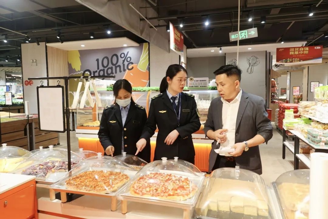 五一假期通城县市场监督管理局如何保障消费者权益？检查+服务模式揭秘  第3张