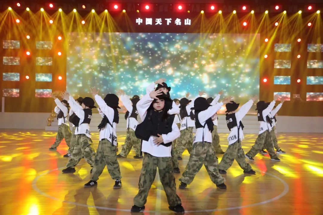 5月3日！云贵川渝3000余舞者巅峰对决，乐山等地国标舞爱好者沸腾了？  第3张