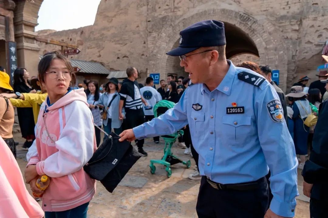 五一假期宁夏银川这地旅游热爆！安保精细到啥程度？游客量竟要突破10万  第2张