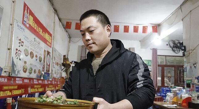 ‘涛的饭店’为何成为全国网友的心灵寄托?探秘背后的感人故事 第4张 ‘涛的饭店’为何成为全国网友的心灵寄托?探秘背后的感人故事 第4张