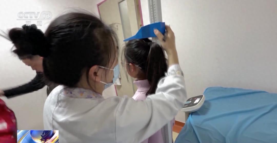 孩子身高不够，打增高针真的能解决问题吗？家长们的焦虑背后隐藏着什么？