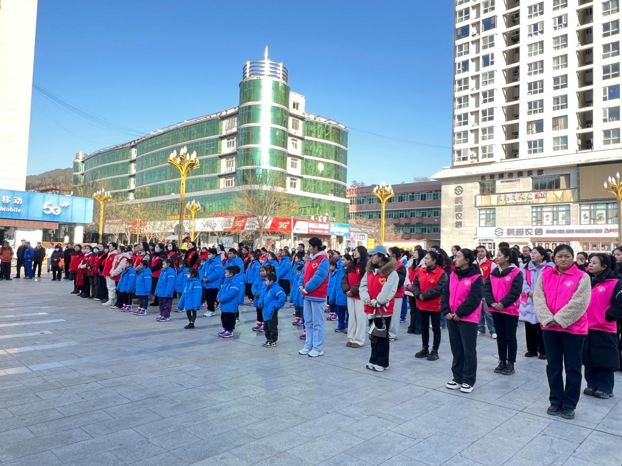 寒冬送暖，85名儿童收到31000元温暖包！他们的未来会因此改变吗？  第4张