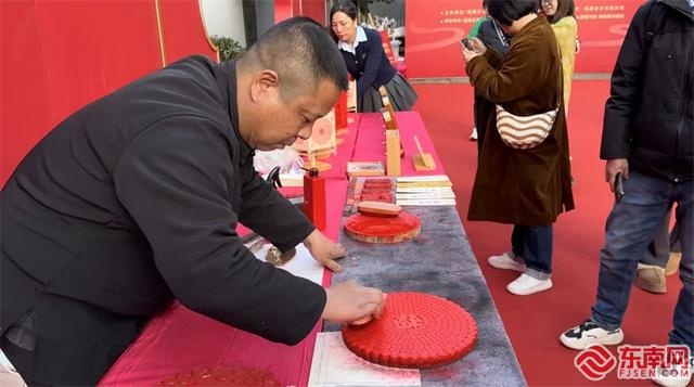 福建非遗工坊市集启动！20家非遗工坊齐聚，你准备好感受这场视觉与味觉的盛宴了吗？  第2张
