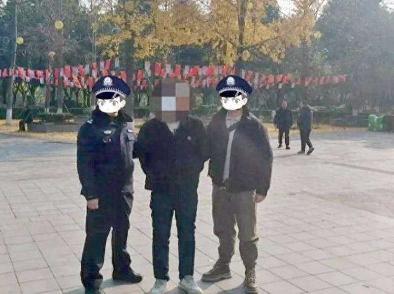 男子游手好闲不工作，竟靠盗窃餐馆美食度日！绵竹警方如何迅速破案？