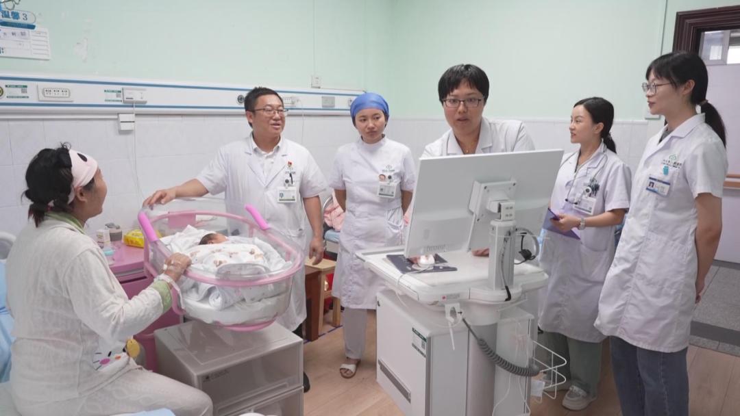 兴义市人民医院产科为何让三胎妈妈赞不绝口？揭秘无侧切顺产的秘密  第2张