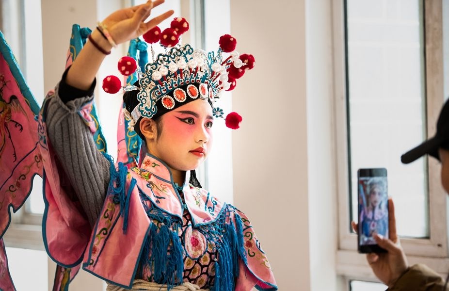 听不见声音的他们，如何演绎出震撼人心的侗戏？背后的故事让人泪目  第2张
