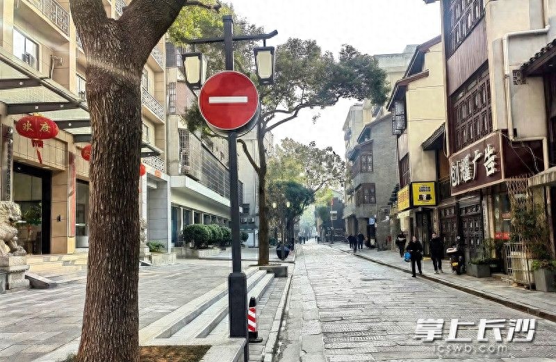长沙潮宗街焕新记：如何让背街小巷既整洁又不失烟火气？