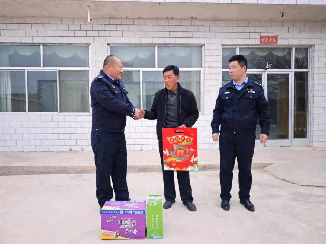 新华派出所深入辖区慰问！都做了哪些暖心事儿？