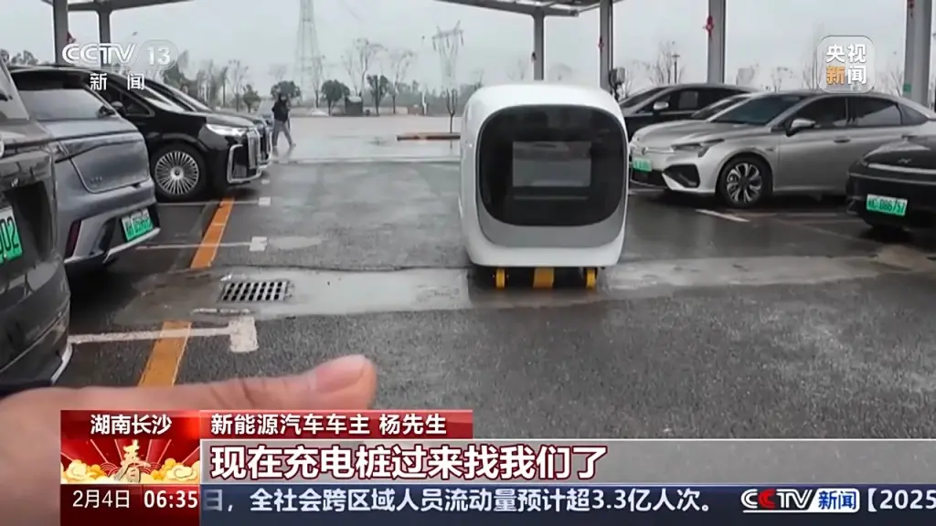 2025年新能源车春运日均破650万辆!充电桩够吗?焦虑能解吗?  第3张