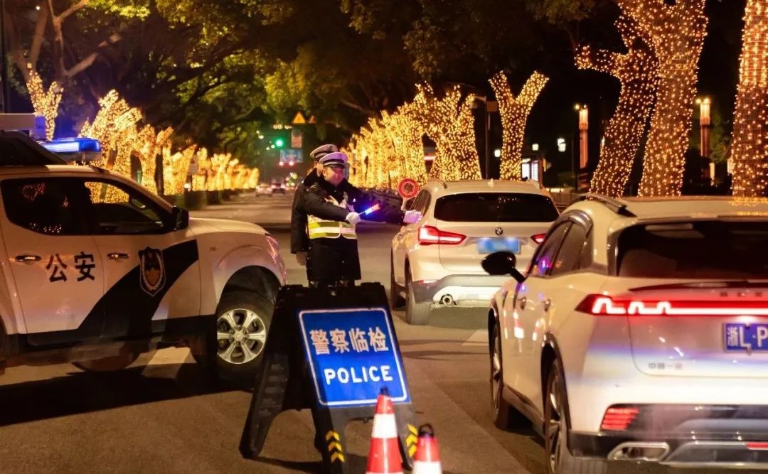 春节长假天气抢戏,舟山景区为何人气依旧高? 第4张 春节长假天气抢戏,舟山景区为何人气依旧高? 第4张