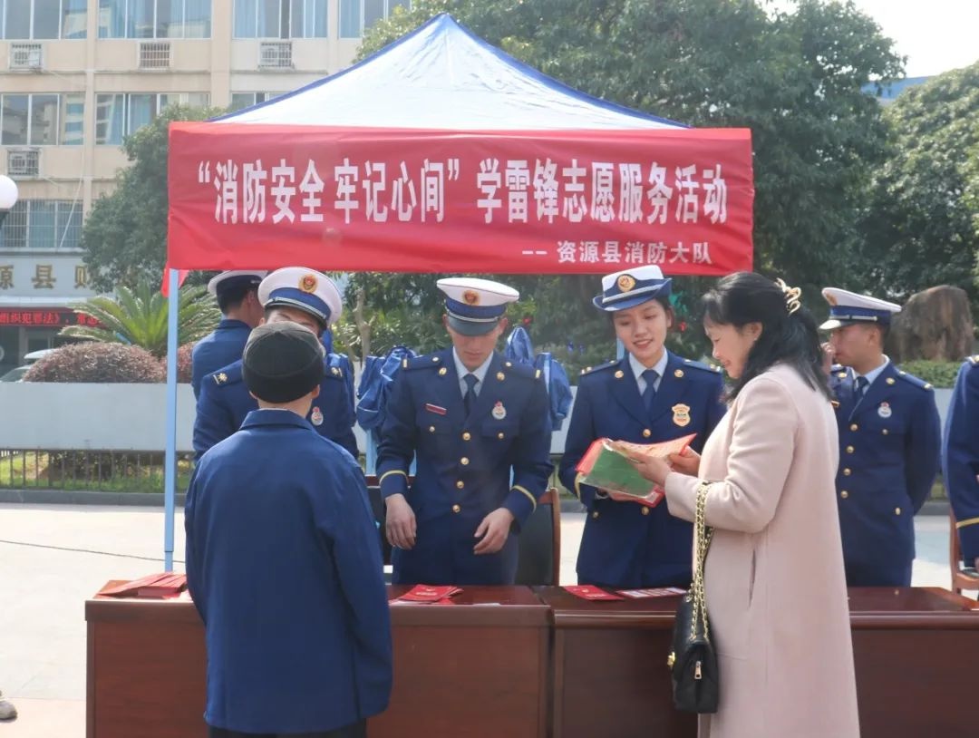 2024已逝，2025将至！春节她为何坚守岗位不回家？丹霞消防侯旖婕的故事  第5张