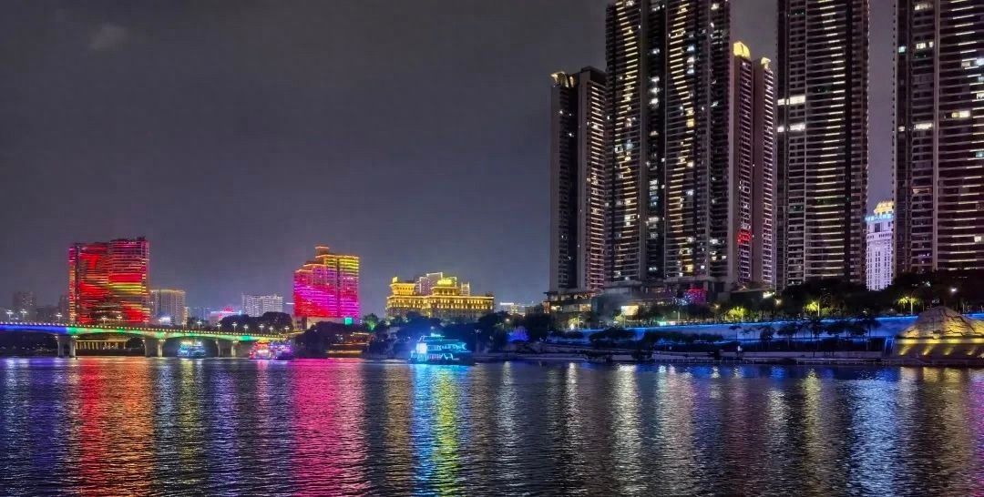 2025春节邕江夜游12395次，背后安全谁来保障？南宁海事局这样做  第1张