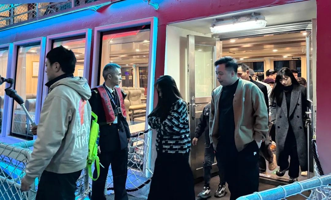2025春节邕江夜游12395次，背后安全谁来保障？南宁海事局这样做  第5张