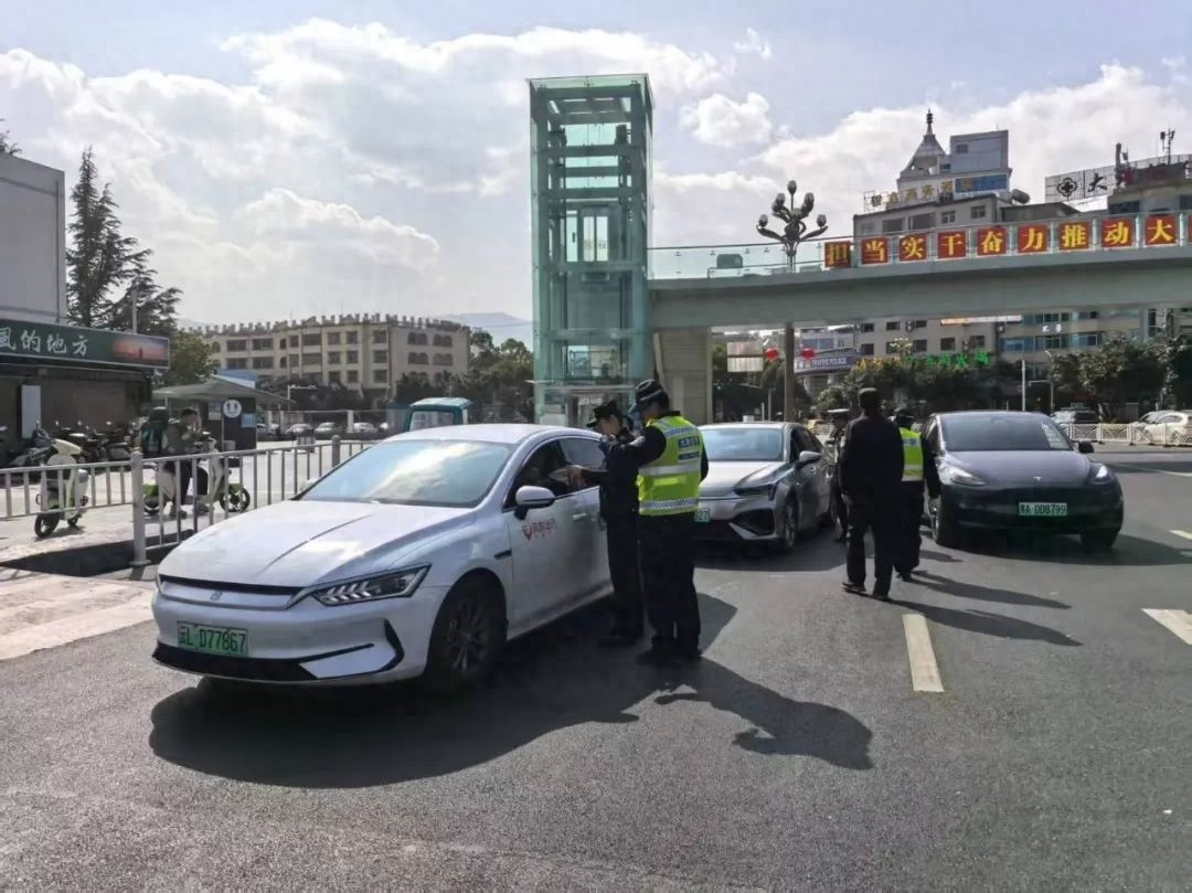 大理站改造试运行，多部门守护春运，你知道背后有多少努力吗?