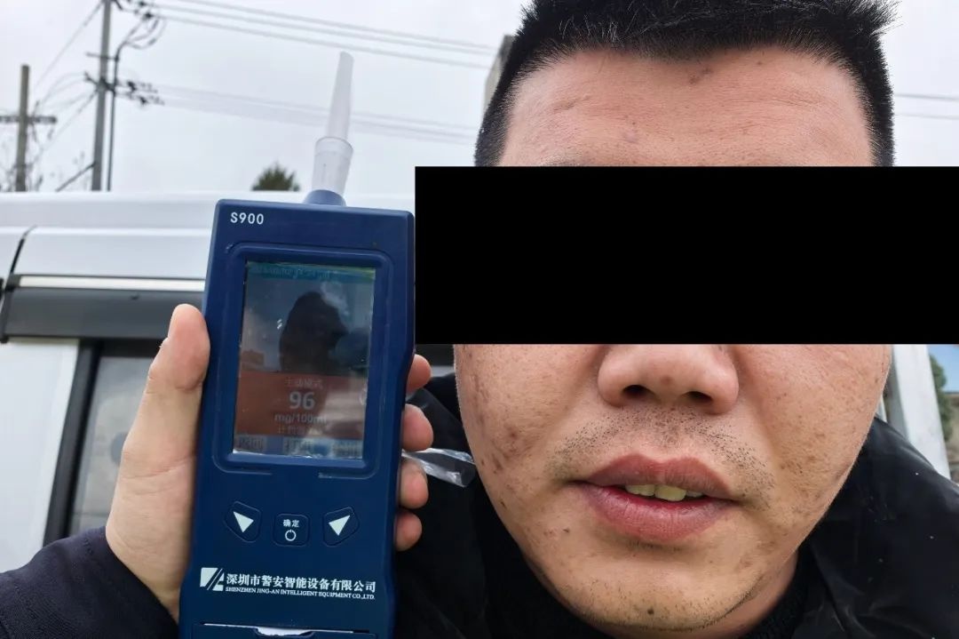 2025年多起酒驾案例曝光！你还敢酒后开车？  第6张