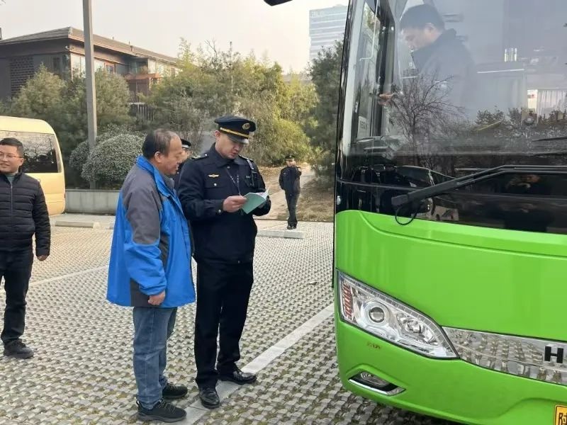 新春走基层：放弃团圆坚守岗位？快来听听他的故事  第4张