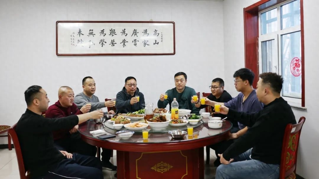 新春走基层：年夜饭背后的坚守，你知道吗？