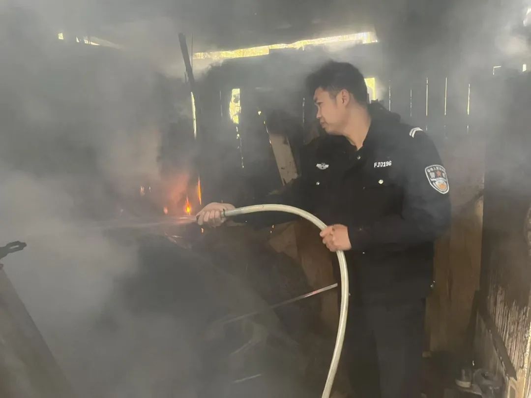 春节期间，全州公安坚守岗位解民忧，你知道吗？  第6张