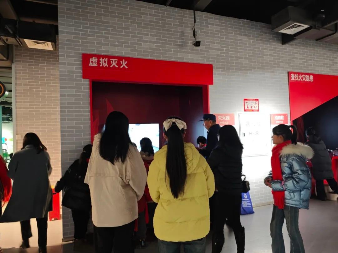 大足区冬令营里，消防救援局如何打造消防盛宴？  第3张