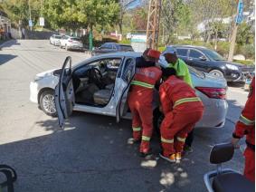 10分钟生死时速！马街街道应急队如何成功救出摔伤男子？  第4张
