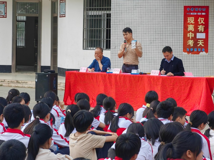 毒品危害触目惊心！港门中学如何筑牢校园防线？  第2张