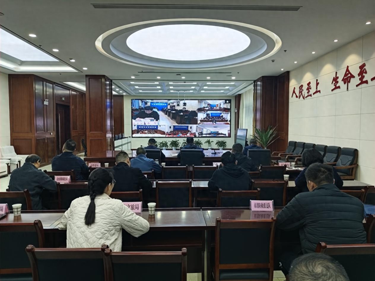 如何应对即将到来的寒潮大风和暴雨？咸宁市紧急部署防范措施