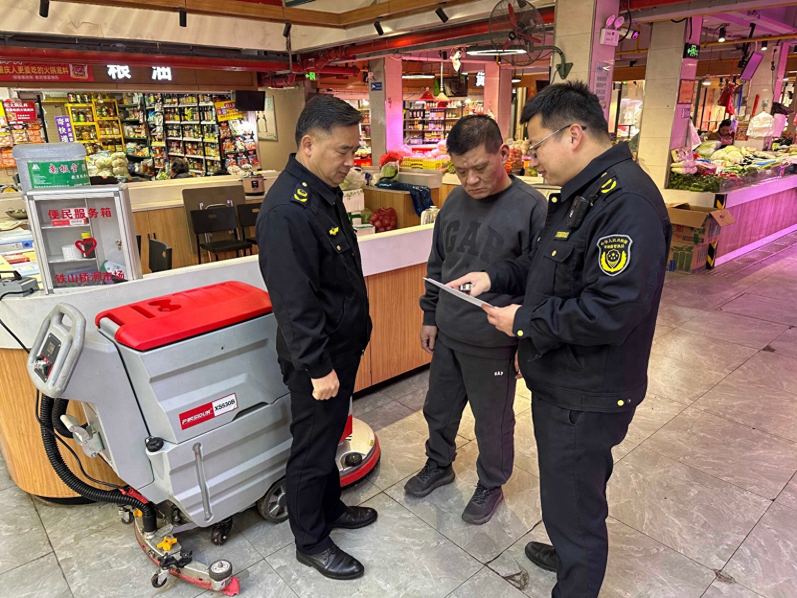 你知道吗？开发区铁山区市场监管局铁山市场监管所如何维护公平诚信的市场交易环境？  第1张