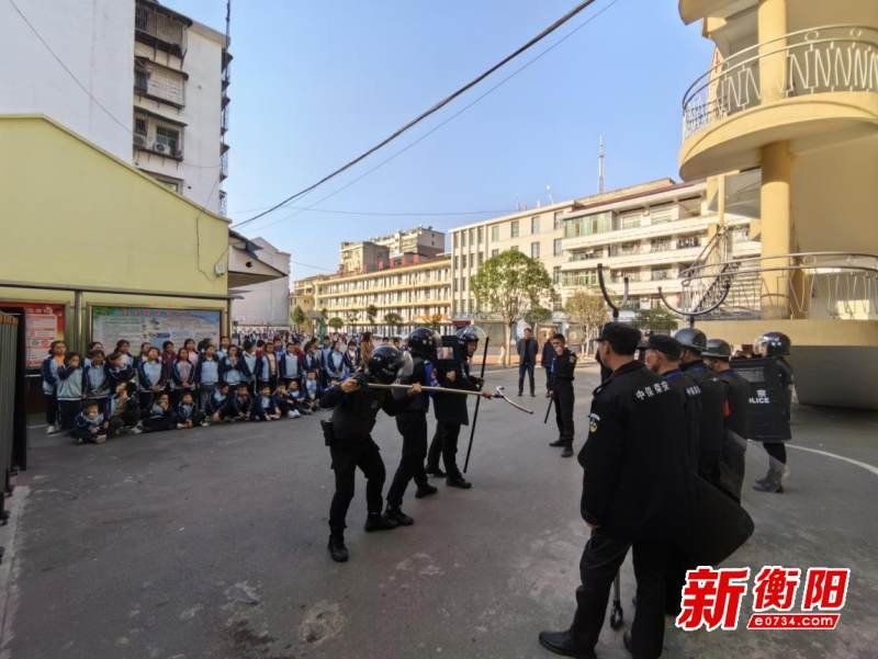 衡阳县一小学闯入暴恐分子？看校园如何应对  第2张