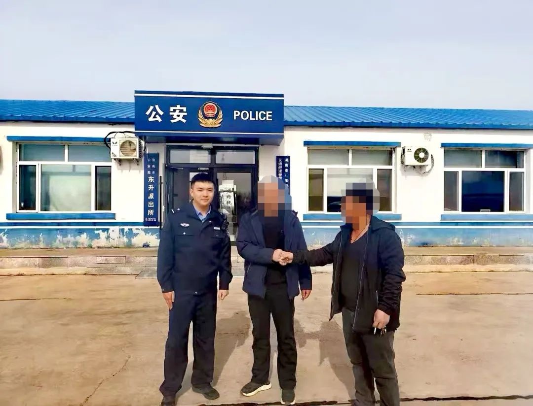 百年五四火炬照亮觉醒路，新时代警徽光芒下的新警有何担当？  第4张