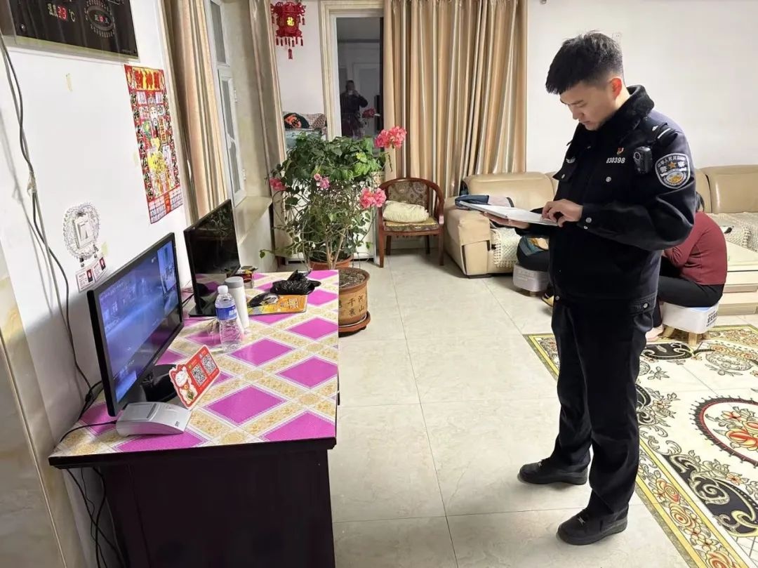 百年五四火炬照亮觉醒路，新时代警徽光芒下的新警有何担当？  第5张