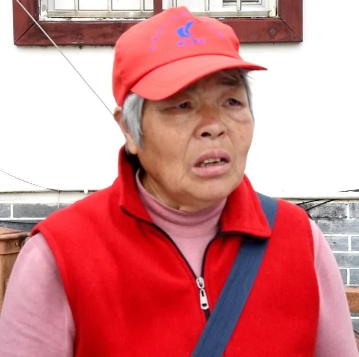 五一桂东街头暖心一幕！中学生勇救老人，扶与不扶的答案是？  第6张