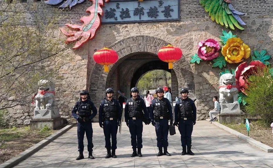 五一期间特警武装巡逻超帅！这安全感是你想要的吗？  第3张