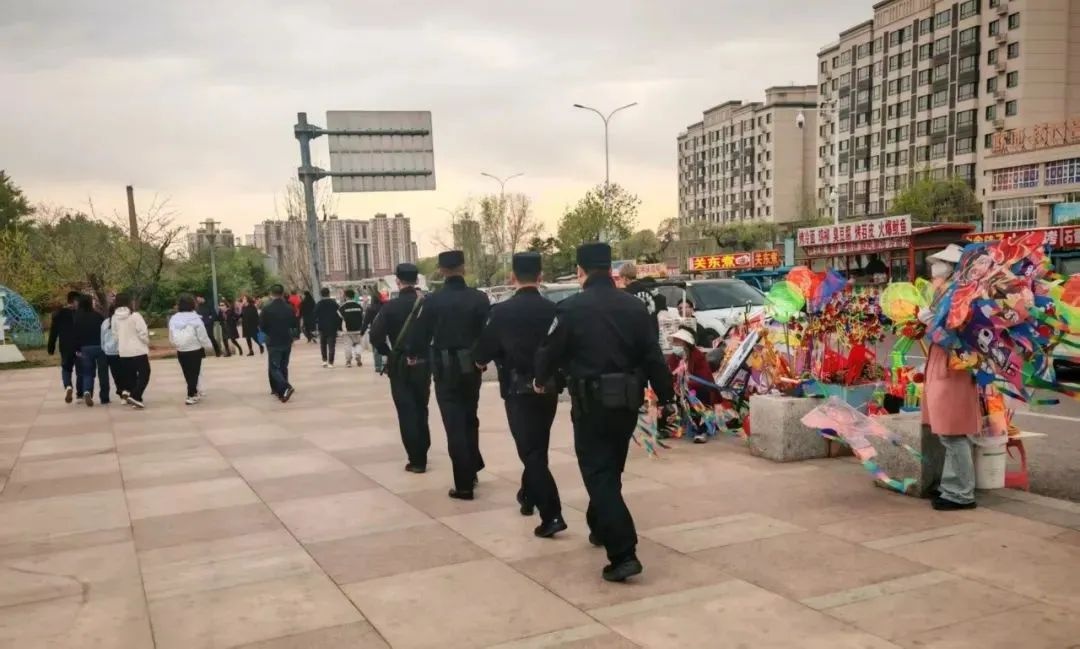 五一期间特警武装巡逻超帅！这安全感是你想要的吗？  第6张