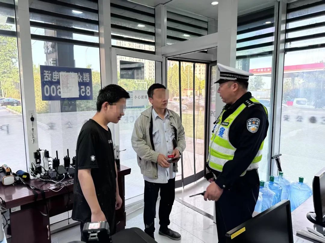 16岁少年赌气出走！石家庄热心市民和民警如何接力助其回家？  第2张