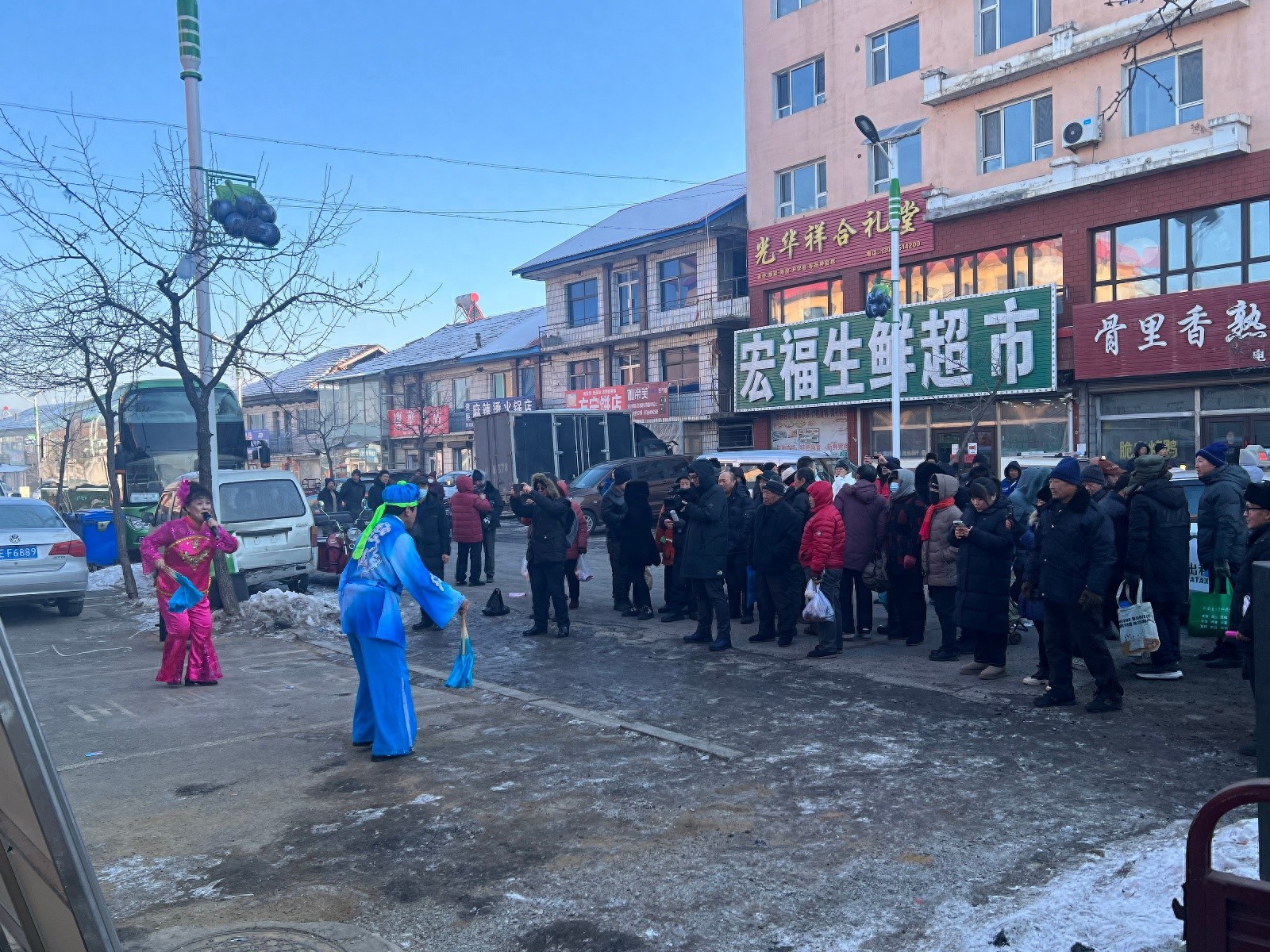 新年文化盛宴！通化县光华镇如何用春联和歌舞点燃群众热情？  第1张