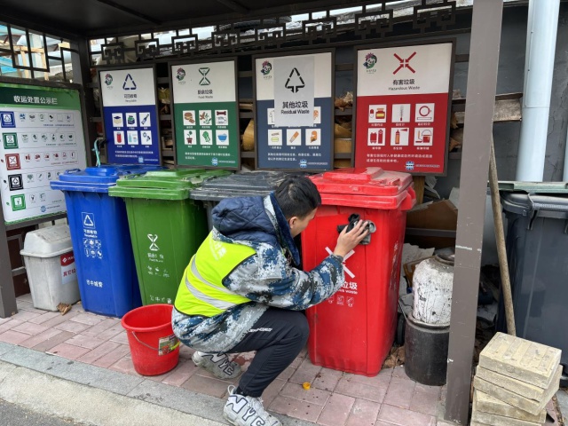 垃圾分类难？看看杆石桥街道如何让居民轻松掌握分类技巧  第5张