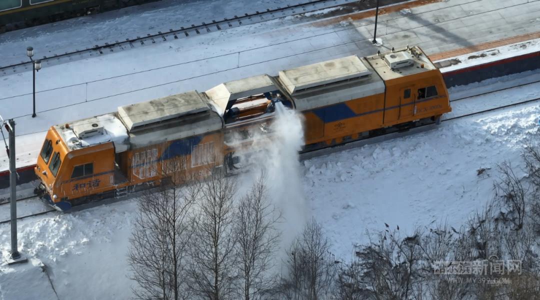 亚冬会临近，GCX—1000K轨道除雪车如何确保苇亚线畅通无阻？