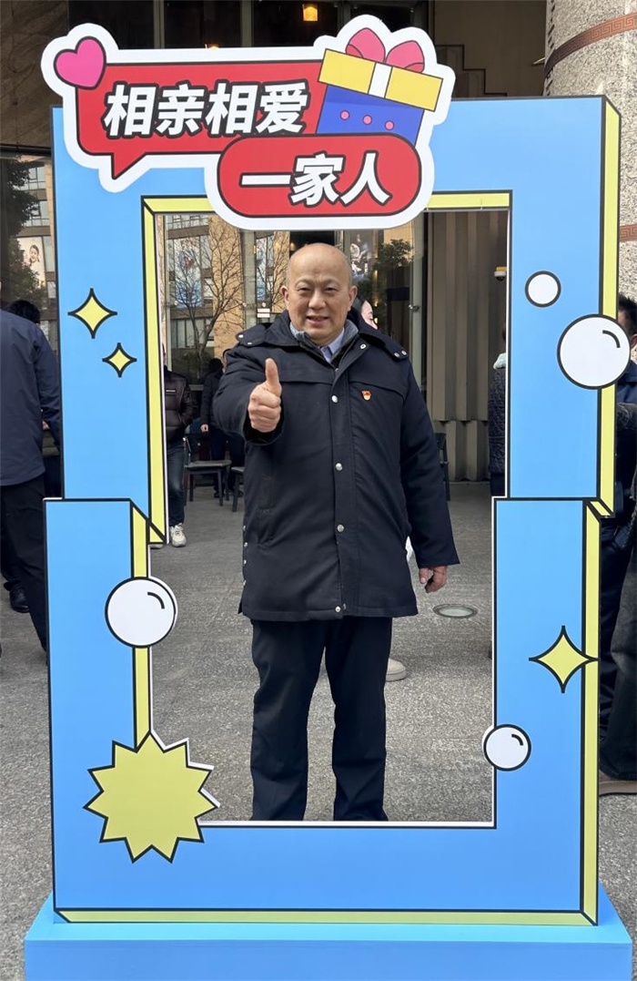 小寒节气暖如春，杭州这场演出为何让800位先进人物感动落泪？  第4张