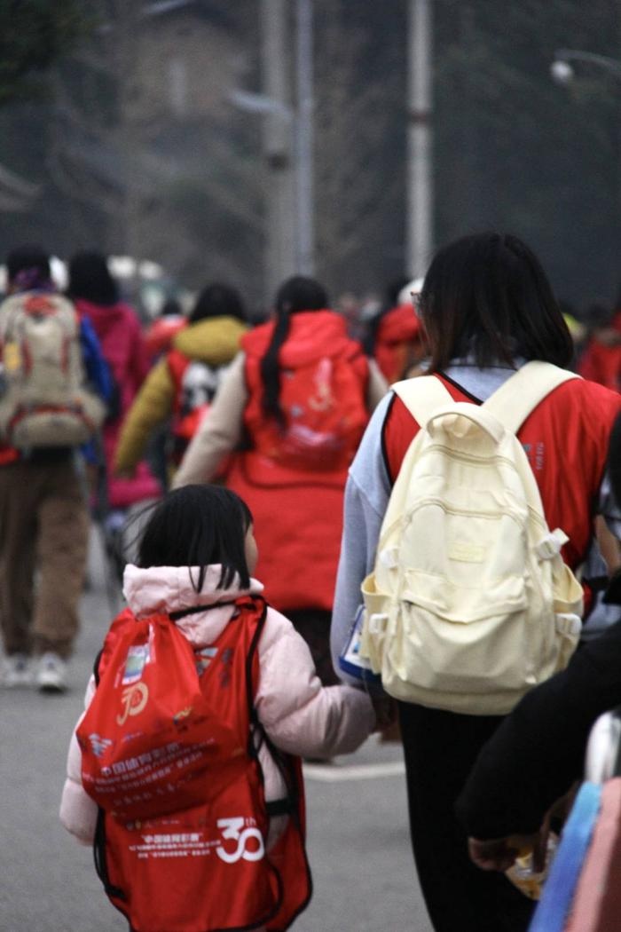 1800名健身爱好者齐聚雅安天全，13.14公里挑战登高，你准备好了吗？  第5张
