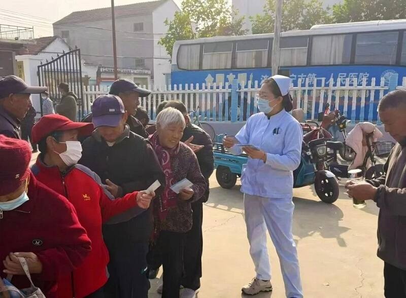 寒冬义诊暖人心！济宁市第一人民医院2025年首站义诊为何让村民赞不绝口？  第4张